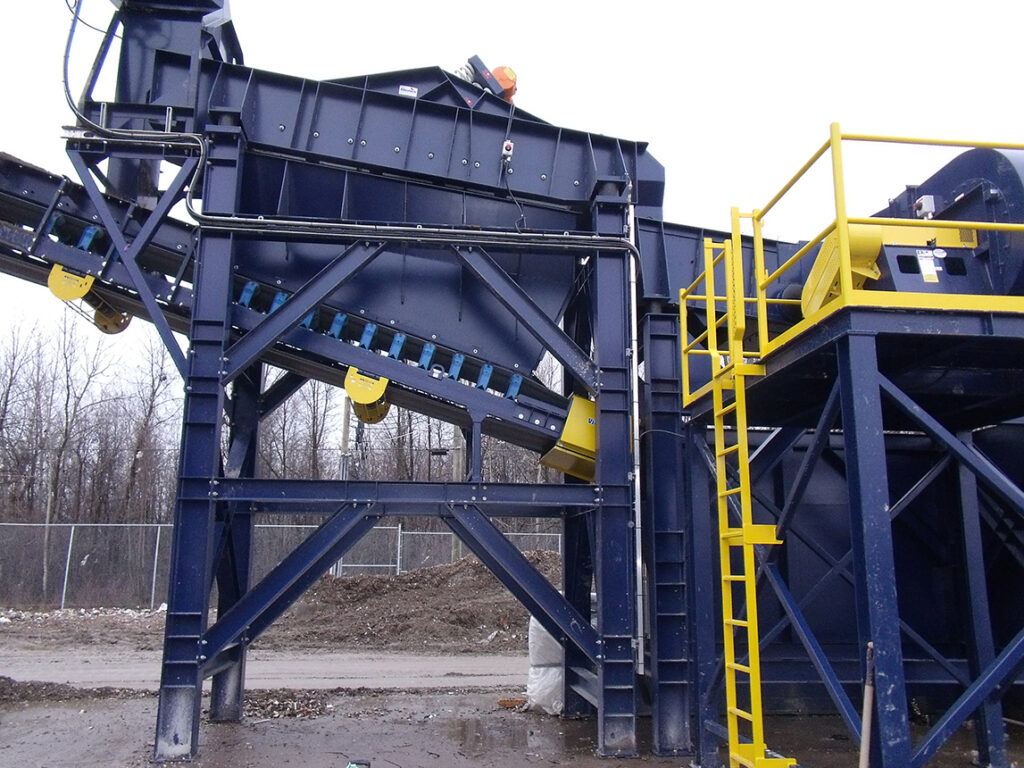 Dual Mass Vibrating Screens